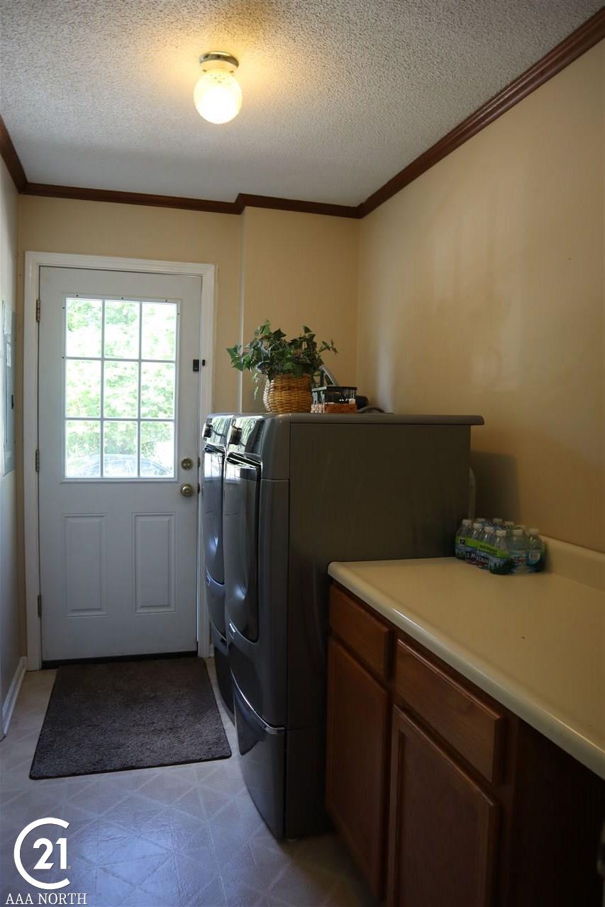 65600 Romeo Plank Road Ray, MI 48096 - Photo 13 of 40 31390640-12.JPG