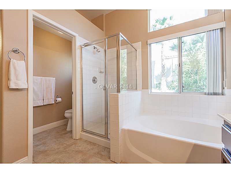 1491 Rancho Ridge Drive Henderson, NV 89012 - Photo 16 of 27 Master Bath/Spa.