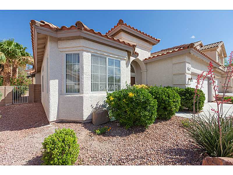 1491 Rancho Ridge Drive Henderson, NV 89012 - Photo 3 of 27 Facade/Exterior Front.