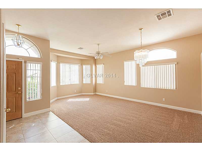 1491 Rancho Ridge Drive Henderson, NV 89012 - Photo 5 of 27 Living Room.