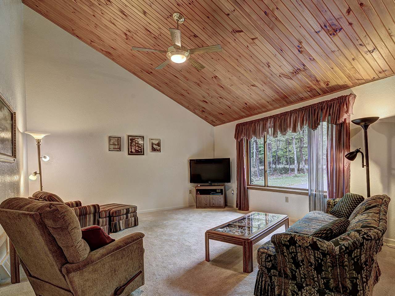 1130 Everett Road Eagle River, WI 54521 - Photo 2 of 21 Gallery Image 2