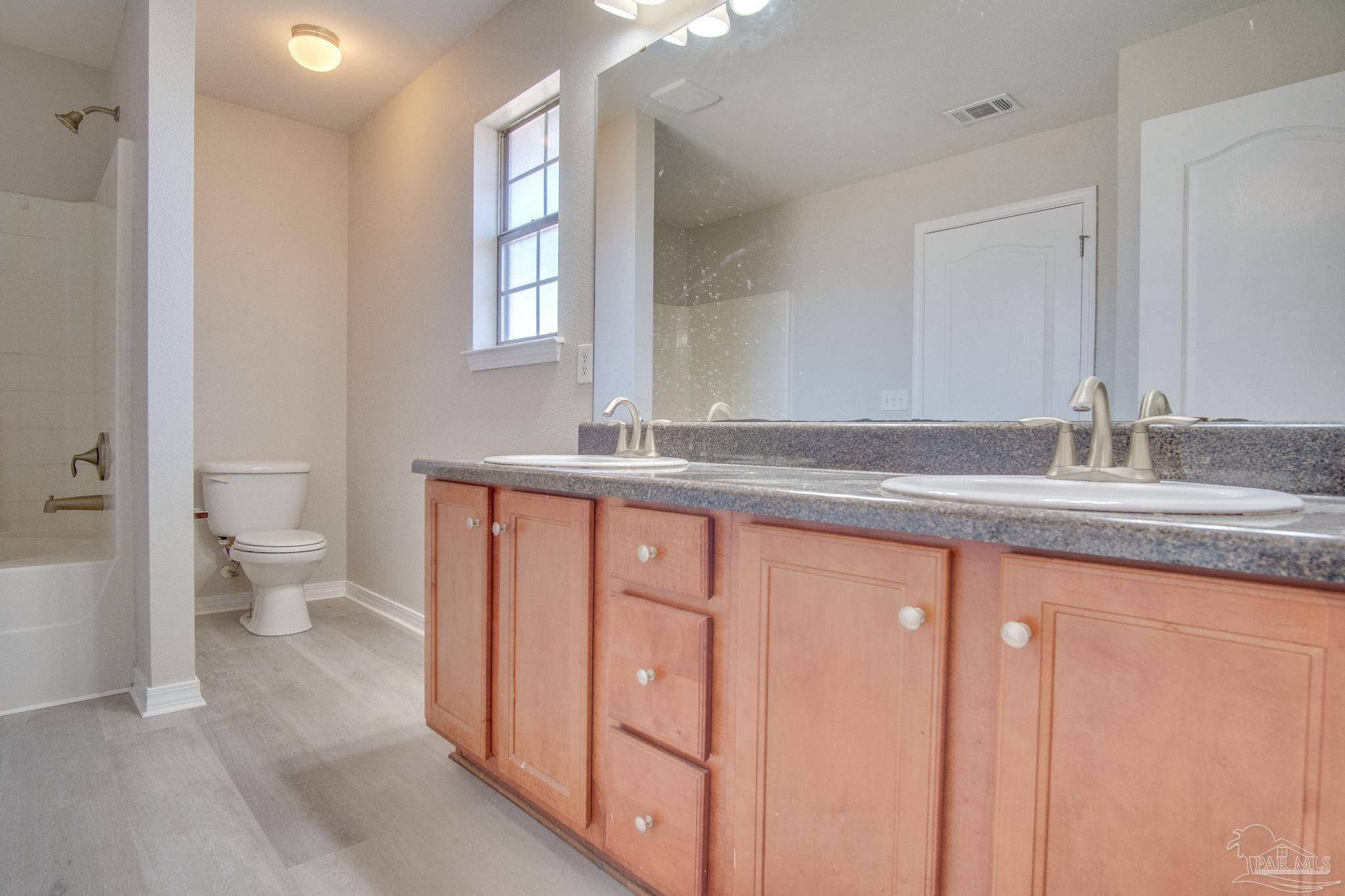 1292 Wetherby Road Pensacola, FL 32534 - Photo 50 of 62 Gallery Image 50