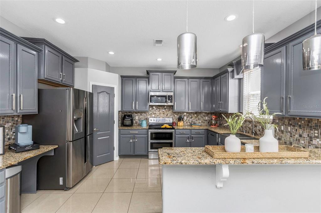 14818 Edgemere Drive Spring Hill, FL 34609 - Photo 12 of 72