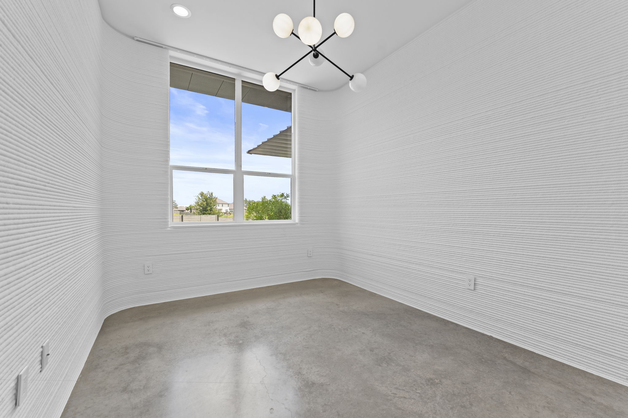 121 Rough Crk Road Georgetown, TX 78628 - Photo 19 of 33