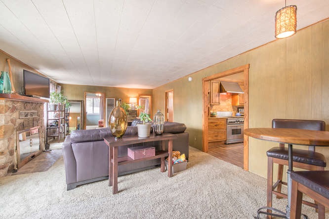 11352 Ridge Road Truckee, CA 96161 - Photo 4 of 14