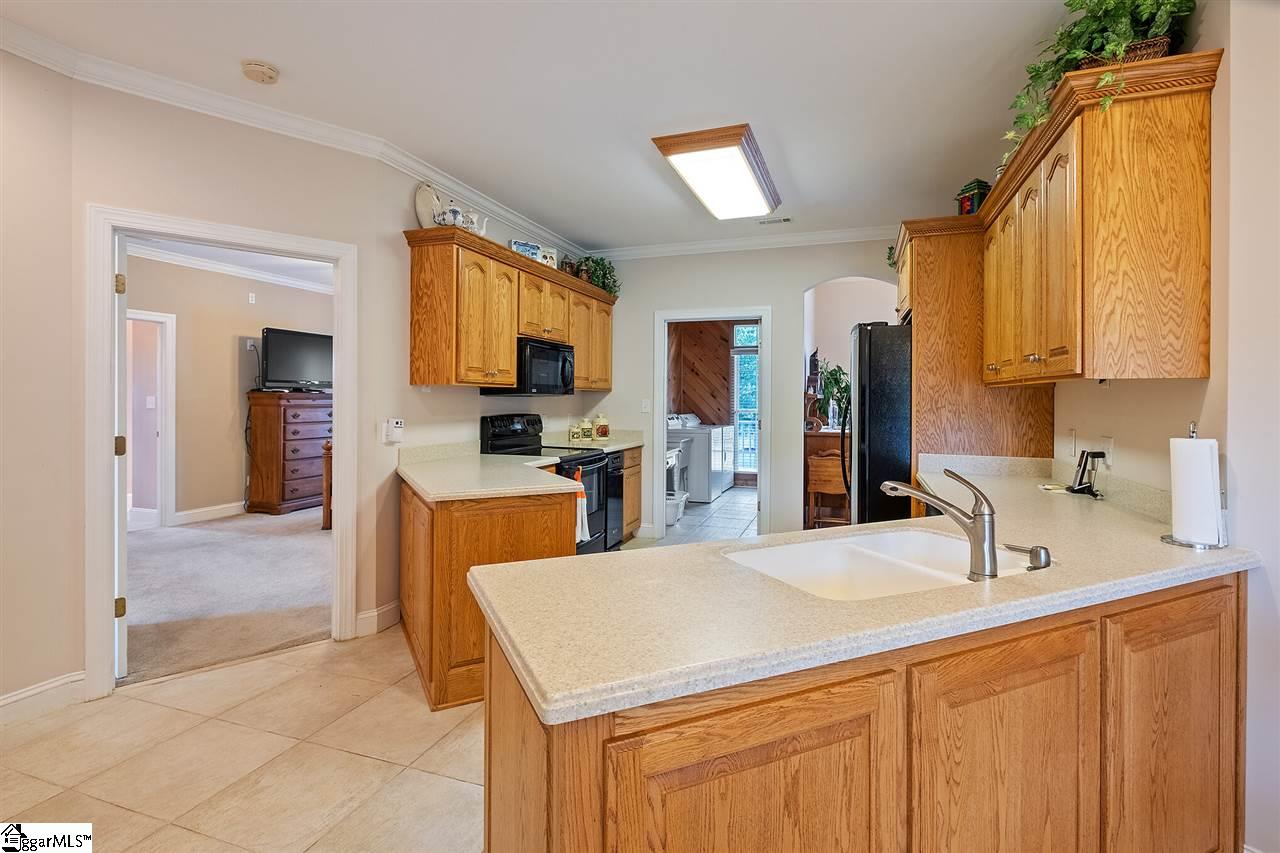 636 Abercrombie Road Honea Path, SC 29654 - Photo 6 of 35
