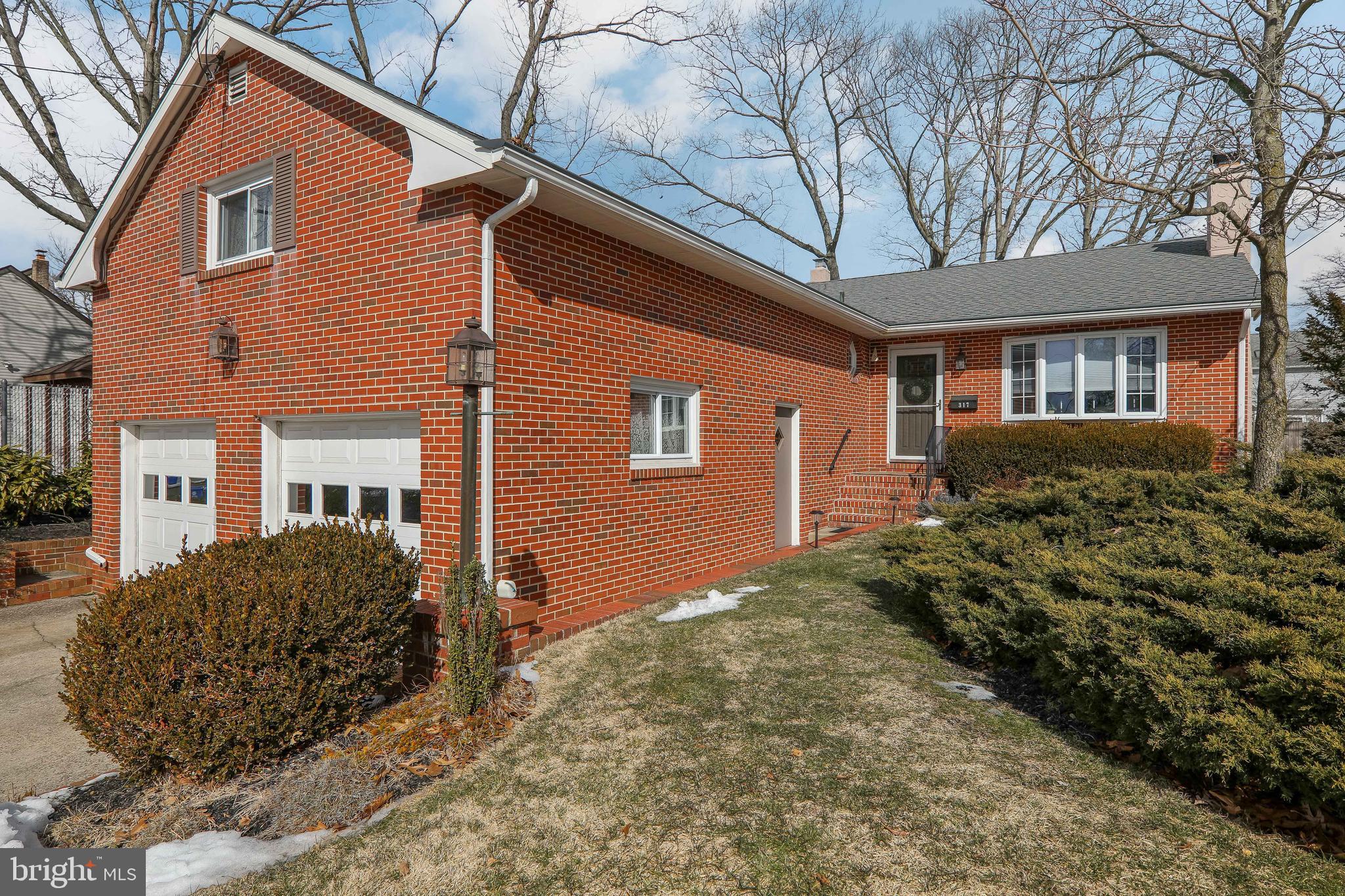 317 Chestnut Street Delran, NJ 08075 - Photo 2 of 43 Gallery Image 2