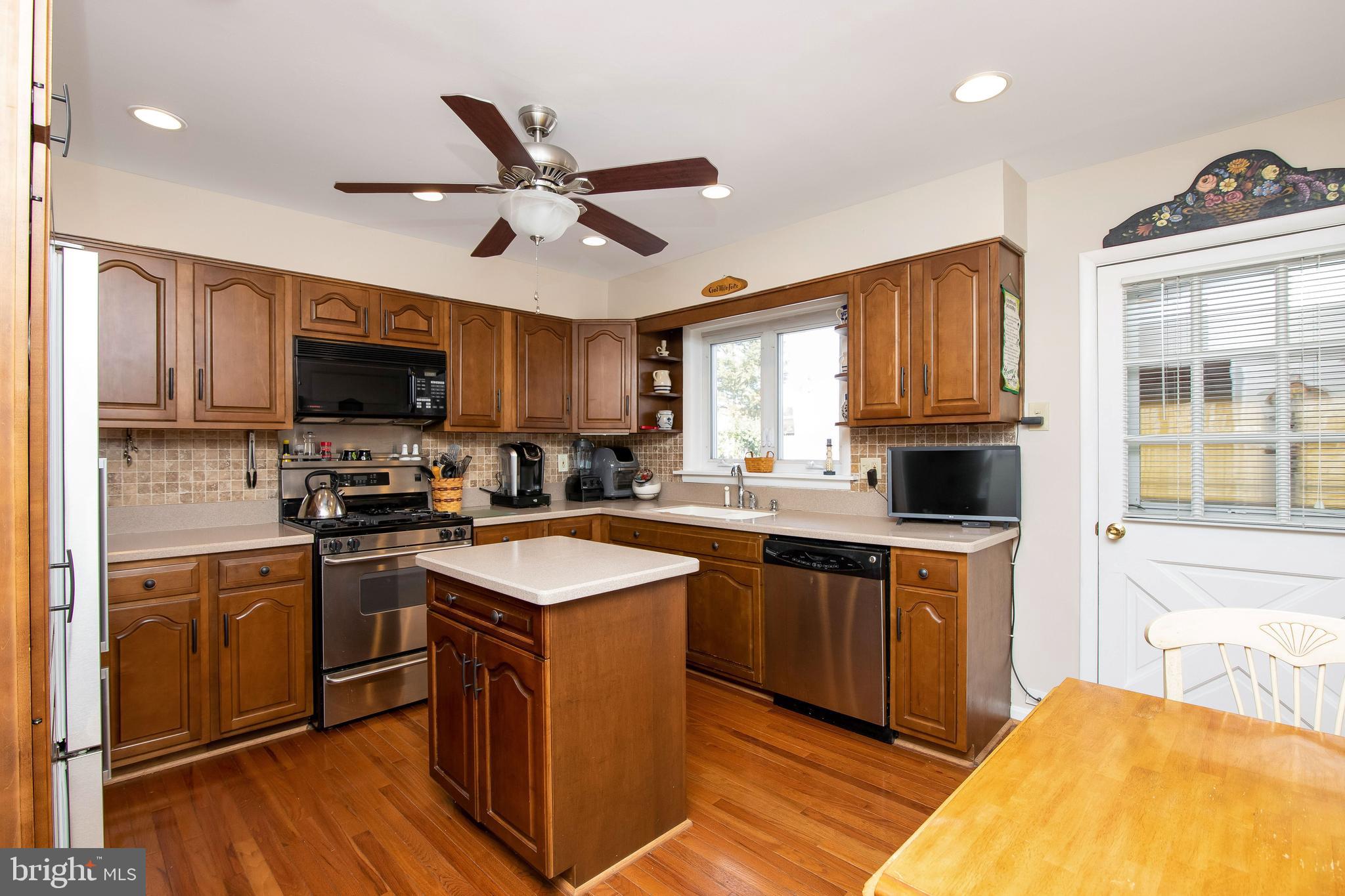 317 Chestnut Street Delran, NJ 08075 - Photo 18 of 43 Gallery Image 18