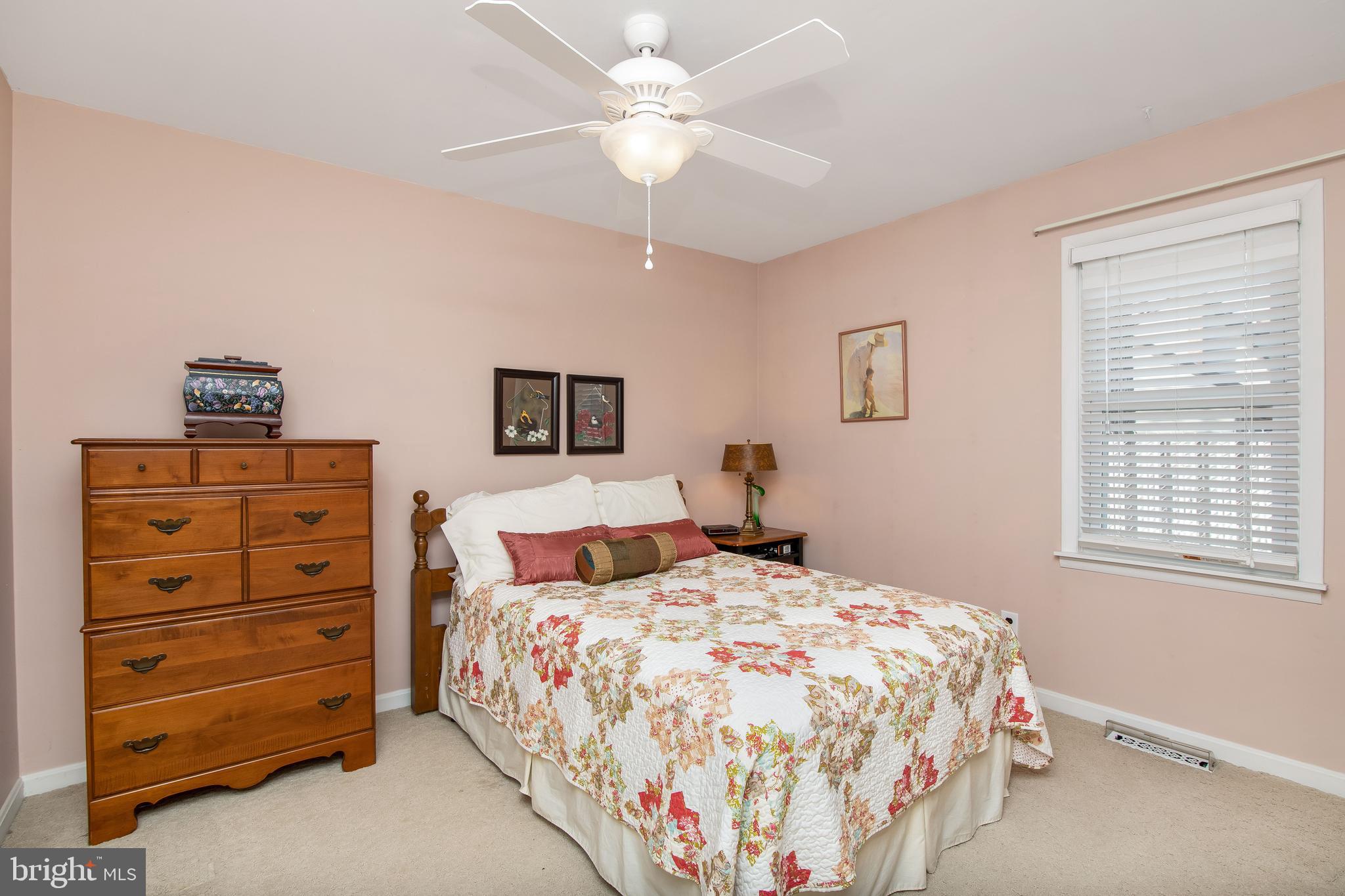 317 Chestnut Street Delran, NJ 08075 - Photo 26 of 43 Gallery Image 26