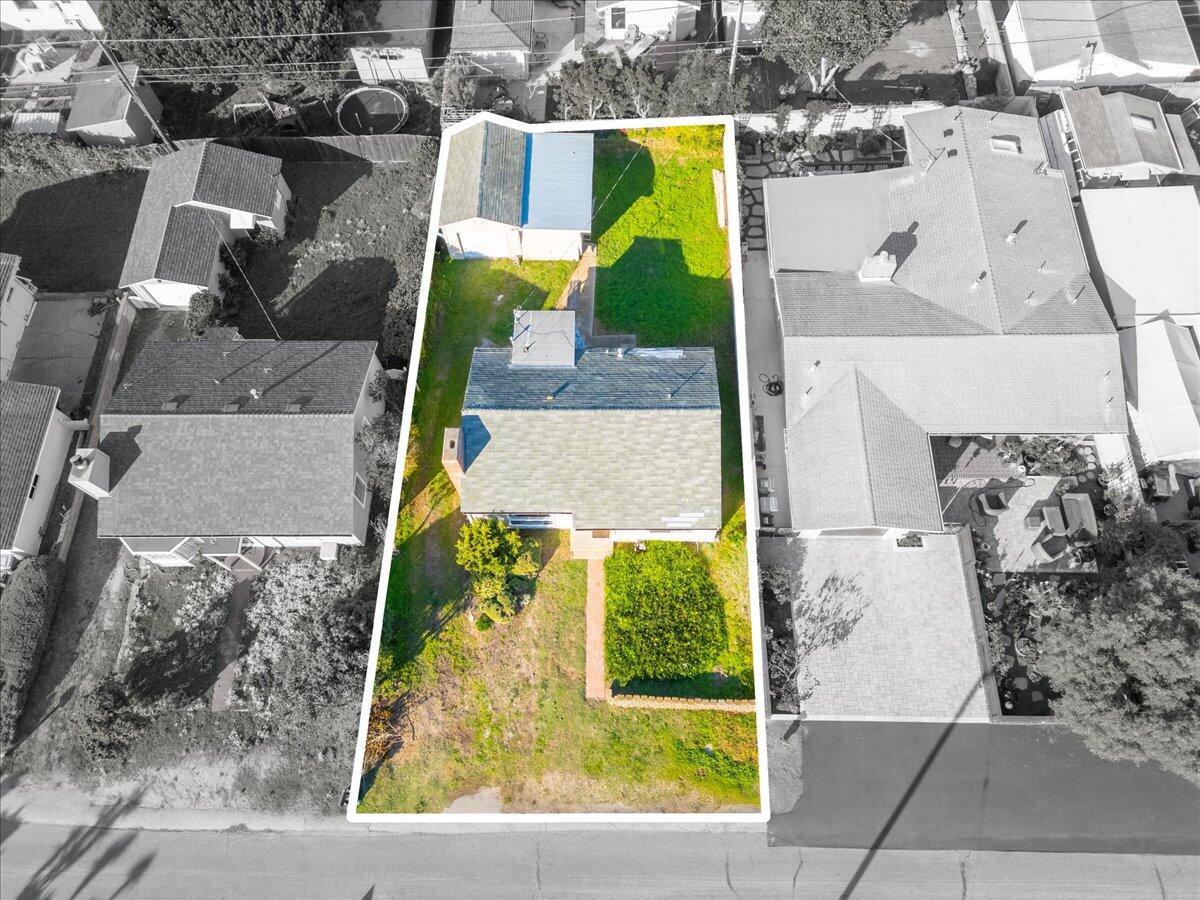 925 Pecho Street Morro Bay, CA 93442 - Photo 41 of 54 an aerial view of a house with a swimming pool