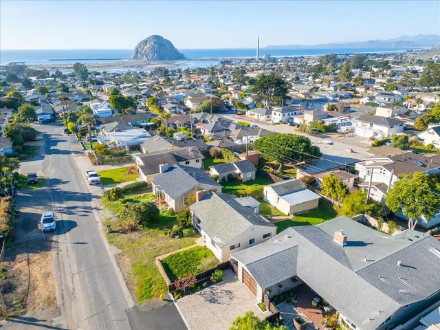 $895,000 | 925 Pecho Street, Morro Bay, CA 93442