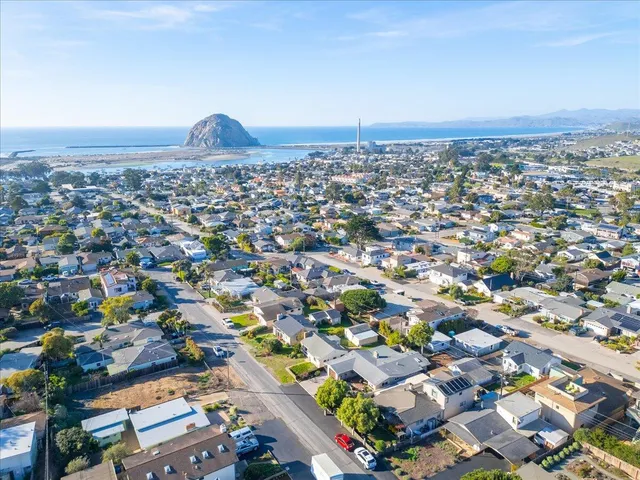 $895,000 | 925 Pecho Street, Morro Bay, CA 93442