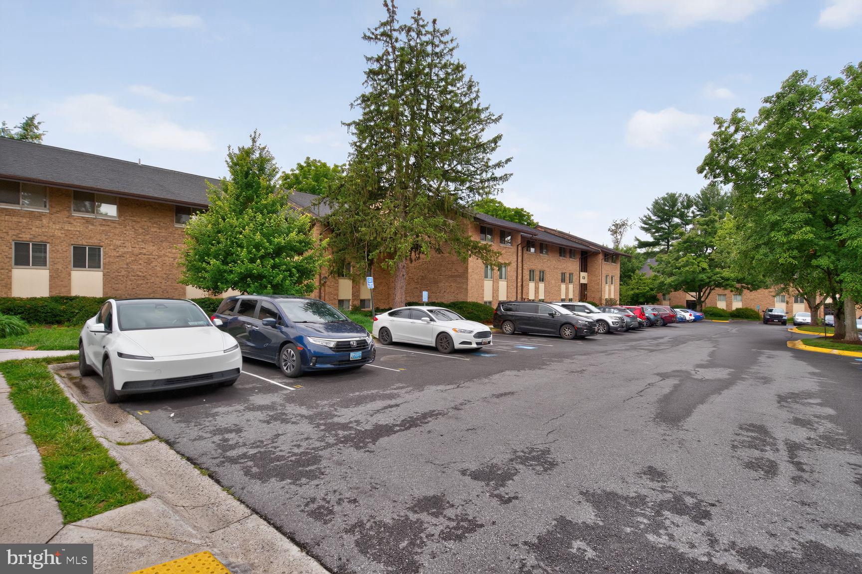 9908 Walker House Road, Unit 99086 Gaithersburg, MD 20886 - Photo 19 of 20