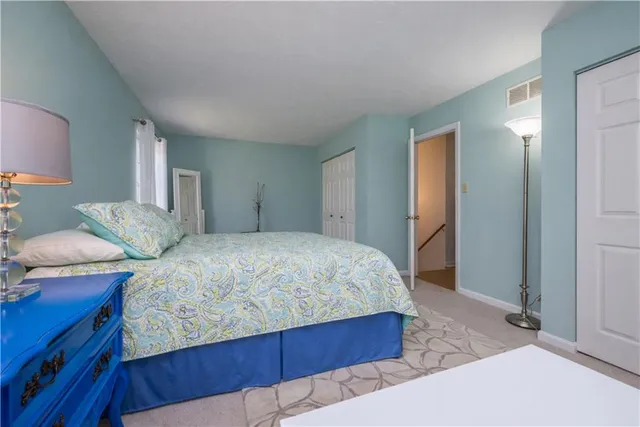 $229,900 | 469 Cherryhill Drive, Bridgeville, PA 15017