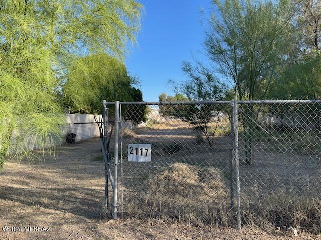2117 West Wetmore Road, Unit 2 Tucson, AZ 85705 - Photo 2 of 9