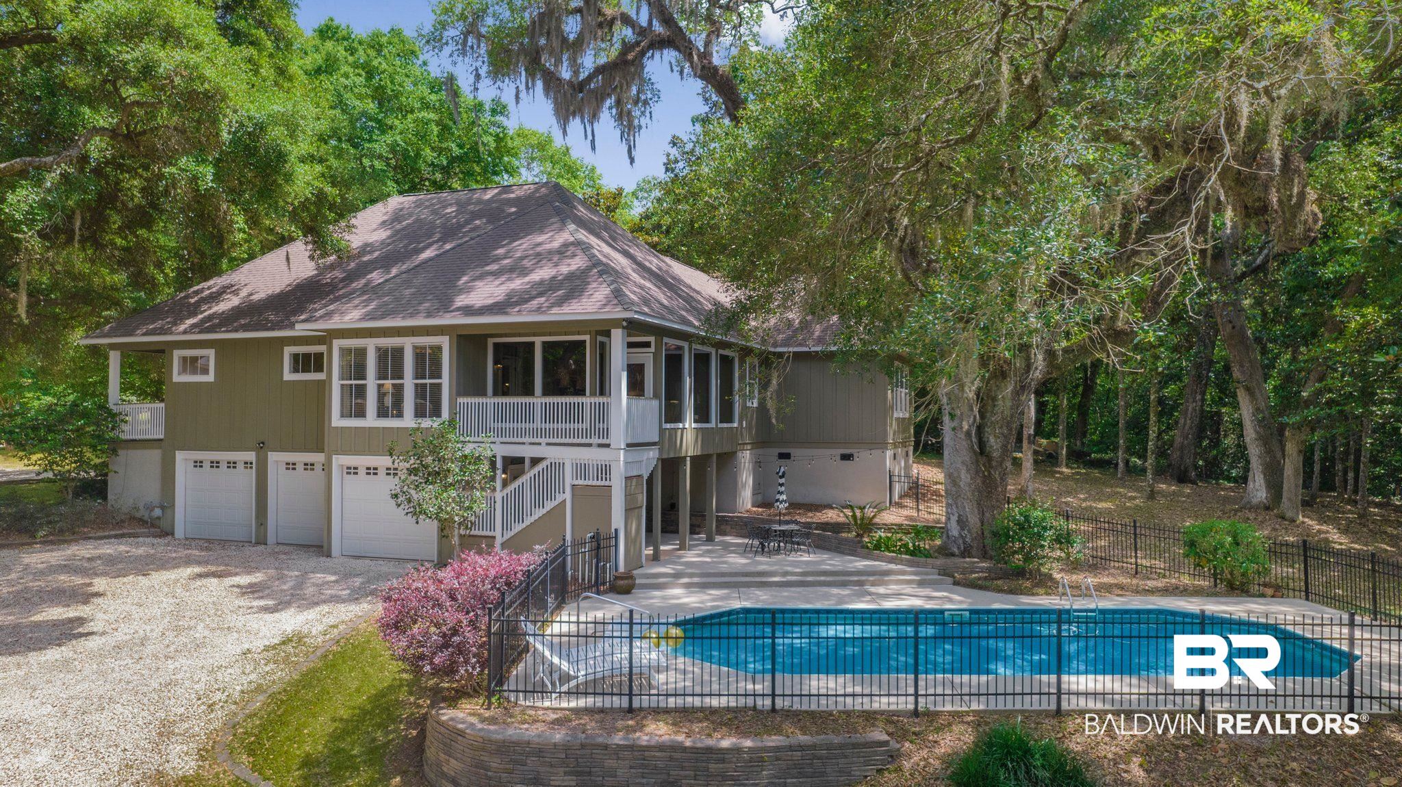 7 Confederate Point Daphne, AL 36527 - Photo 44 of 48 Side of house with pool