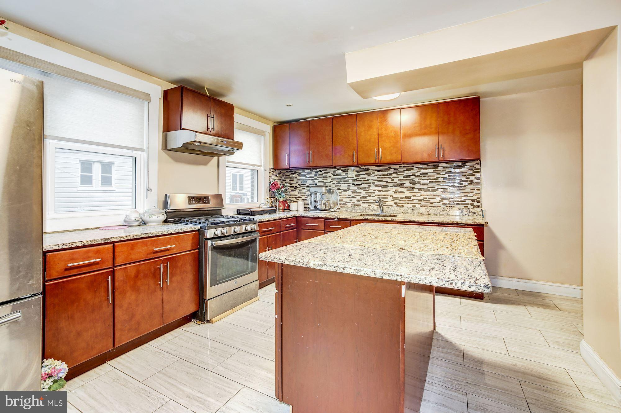 4611 Ashville Street Philadelphia, PA 19136 - Photo 7 of 16