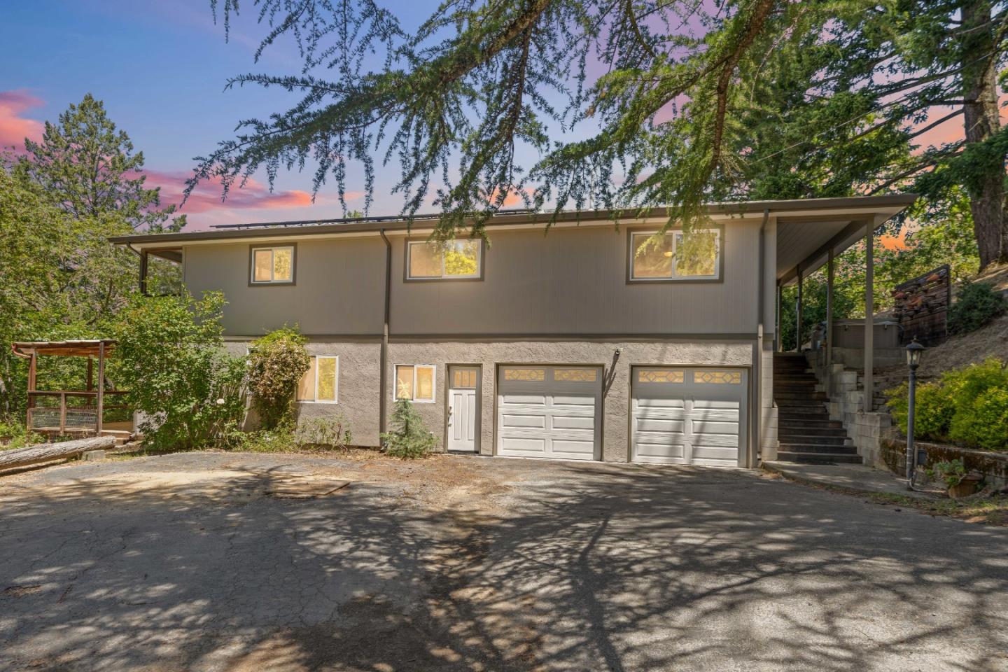 24895 Skyland Road Los Gatos, CA 95033 - Photo 109 of 113 front view of a house with a street