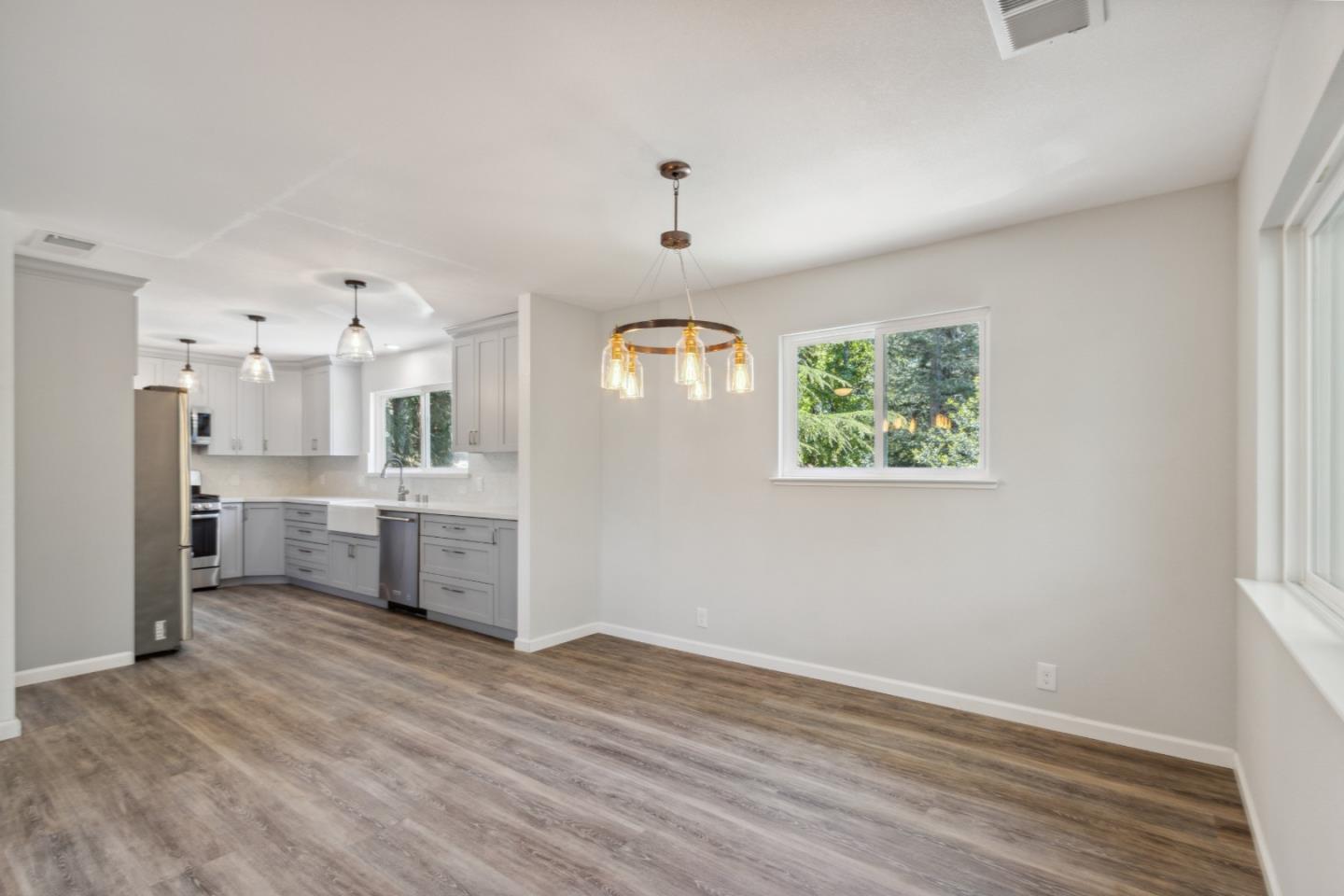 24895 Skyland Road Los Gatos, CA 95033 - Photo 9 of 113