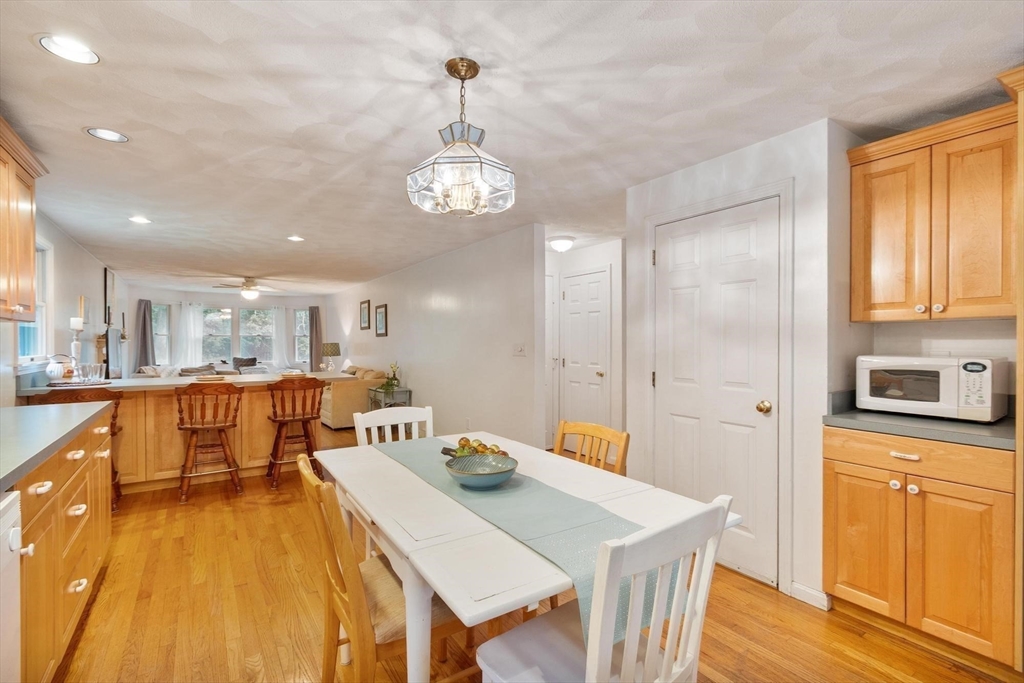 14 Millers Farm Road Billerica, MA 01821 - Photo 15 of 36