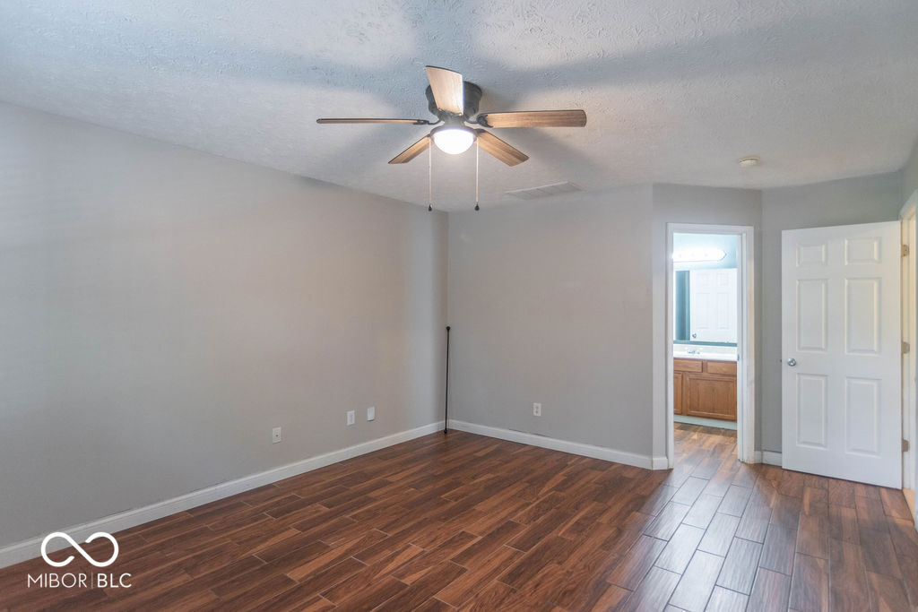 5805 Decatur Ridge Drive Indianapolis, IN 46221 - Photo 12 of 32