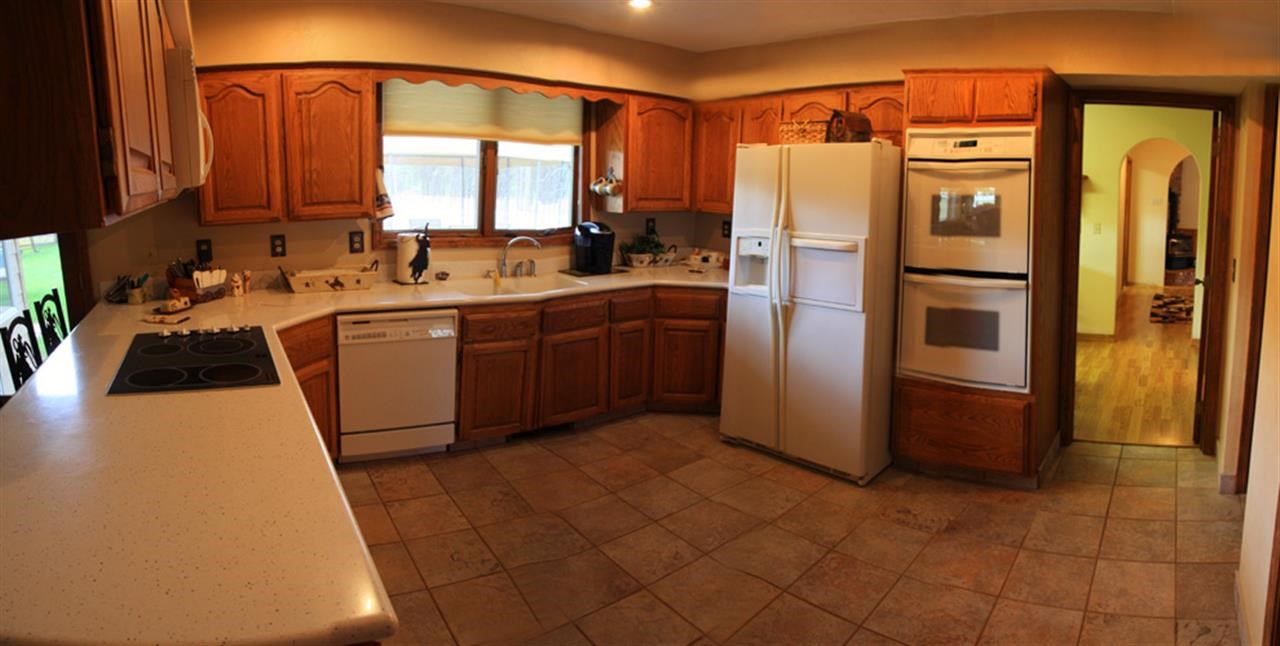 909 West Paradise Road Spokane, WA 99224 - Photo 3 of 14
