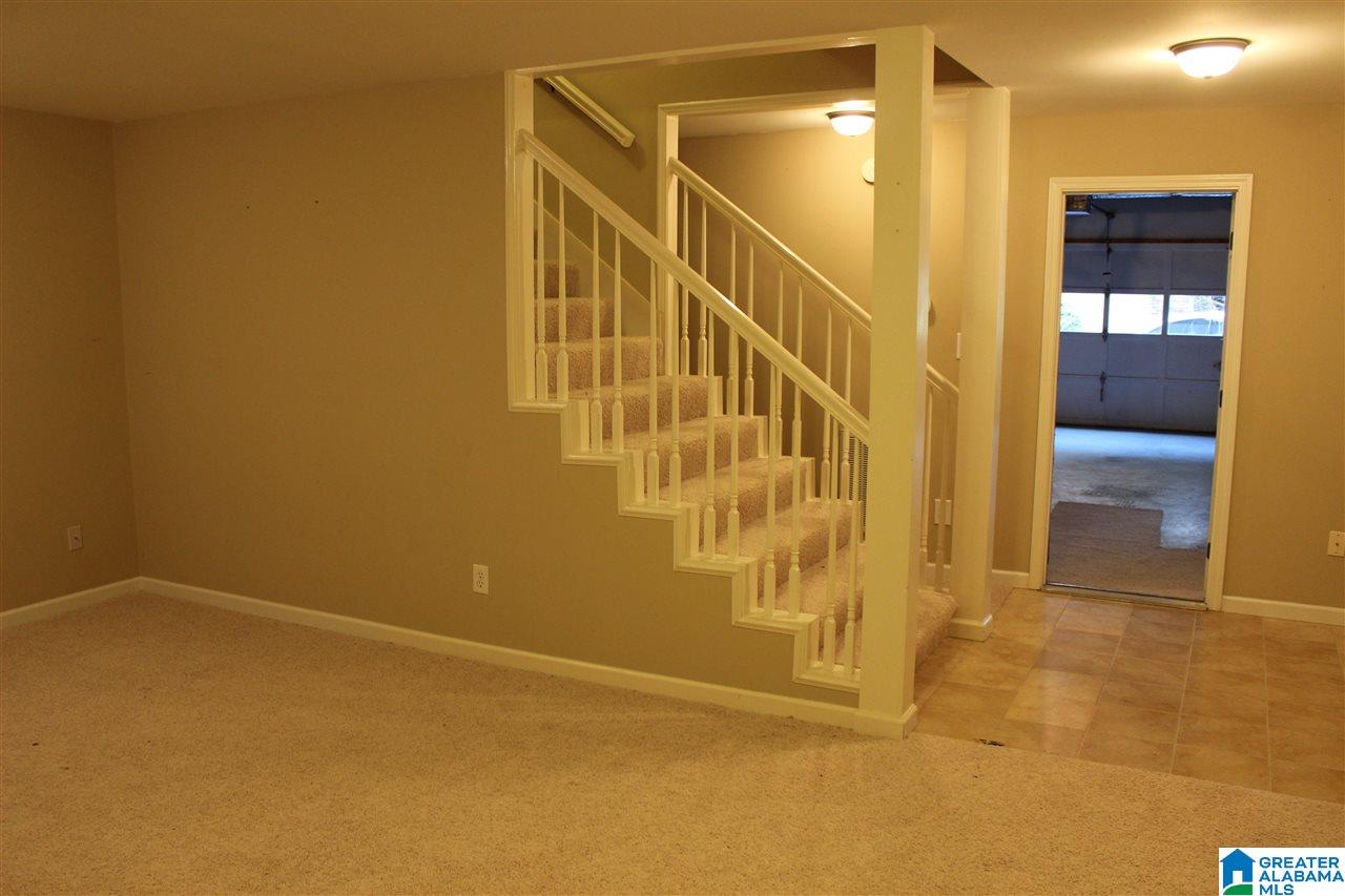 1013 Knollwood Drive Birmingham, AL 35242 - Photo 5 of 32