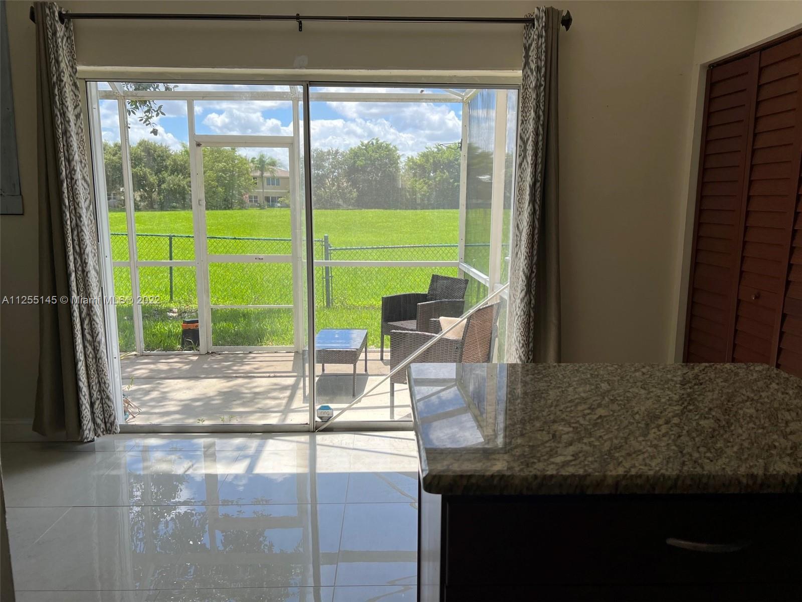 16307 Emerald Cove Road Weston, FL 33331 - Photo 5 of 17