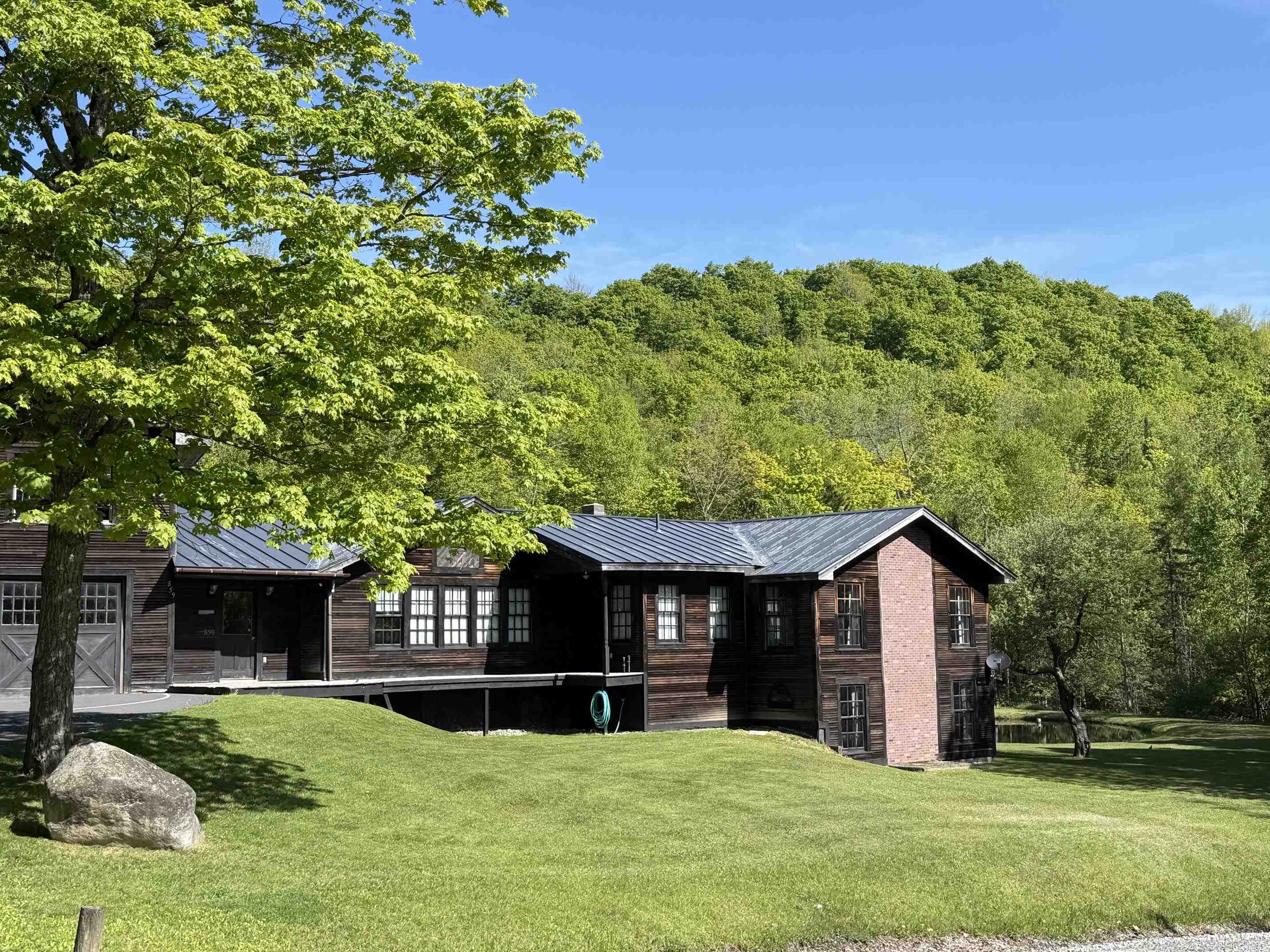 859 East Orange Road Washington, VT 05675 - Photo 1 of 1
