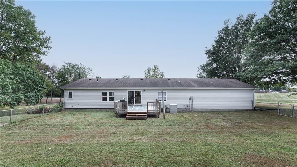 1405 East State Rte Vv Pleasant Hill, MO 64080 - Photo 23 of 25