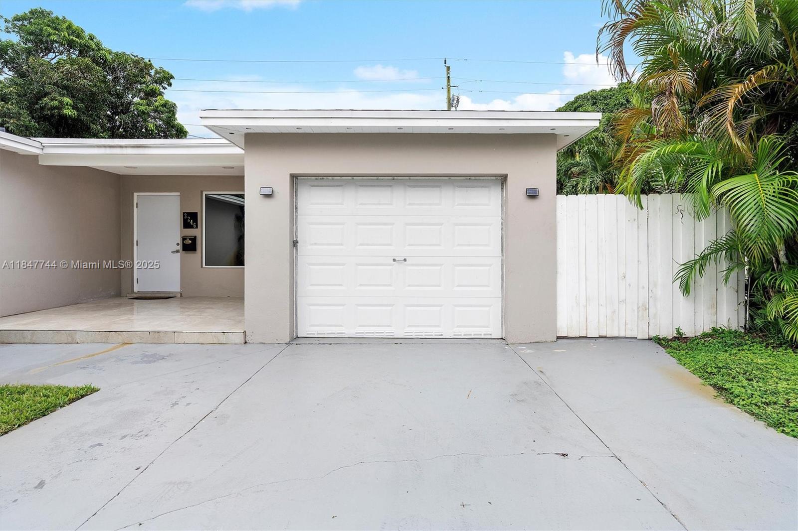 3246 Pierce Street Hollywood, FL 33021 - Photo 40 of 41 a view of a house with a outdoor space