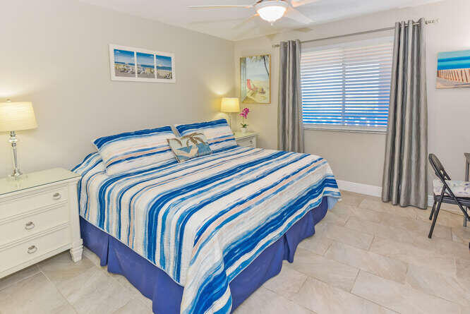 353 Highway 1, Unit A408 Jupiter, FL 33477 - Photo 22 of 34 King Bed