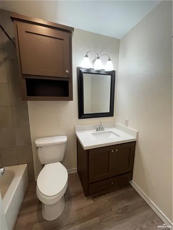 $1,100 | 3501 North 23rd Lane, Unit 214, McAllen, TX 78501