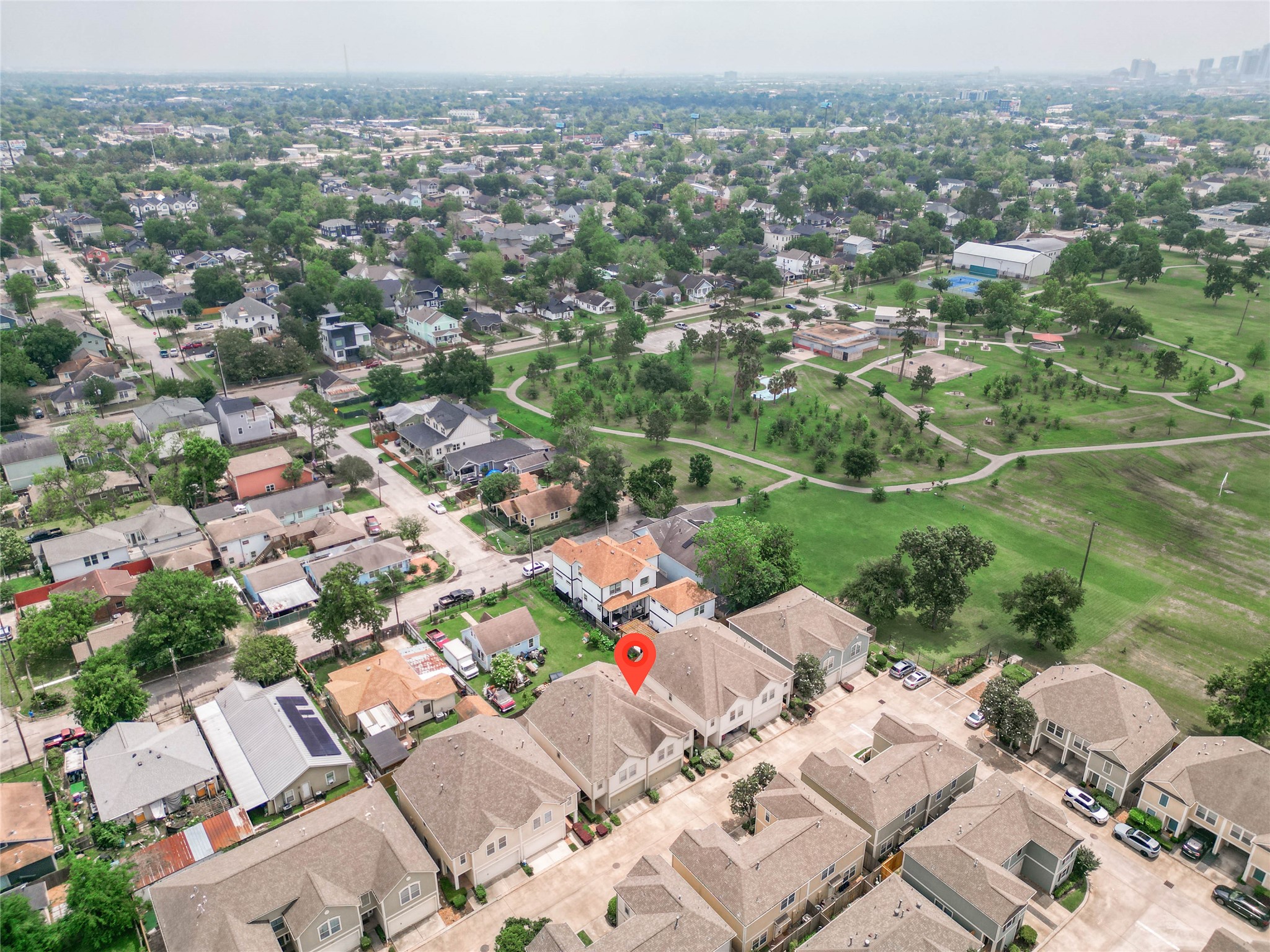 1718 Redwing Ridge Drive Houston, TX 77009 - Photo 36 of 44
