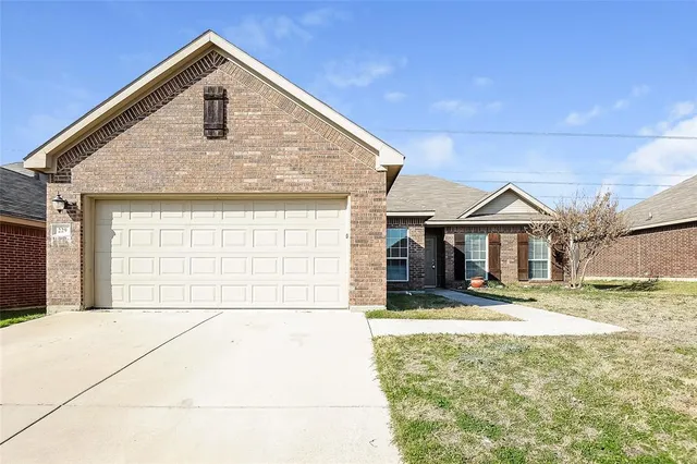 $1,825 | 229 Kennedy Drive, Crowley, TX 76036
