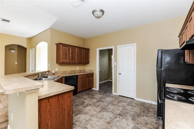 $1,825 | 229 Kennedy Drive, Crowley, TX 76036