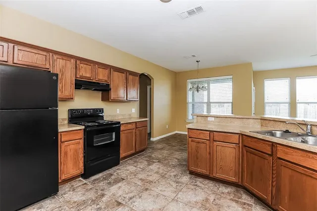 $1,825 | 229 Kennedy Drive, Crowley, TX 76036