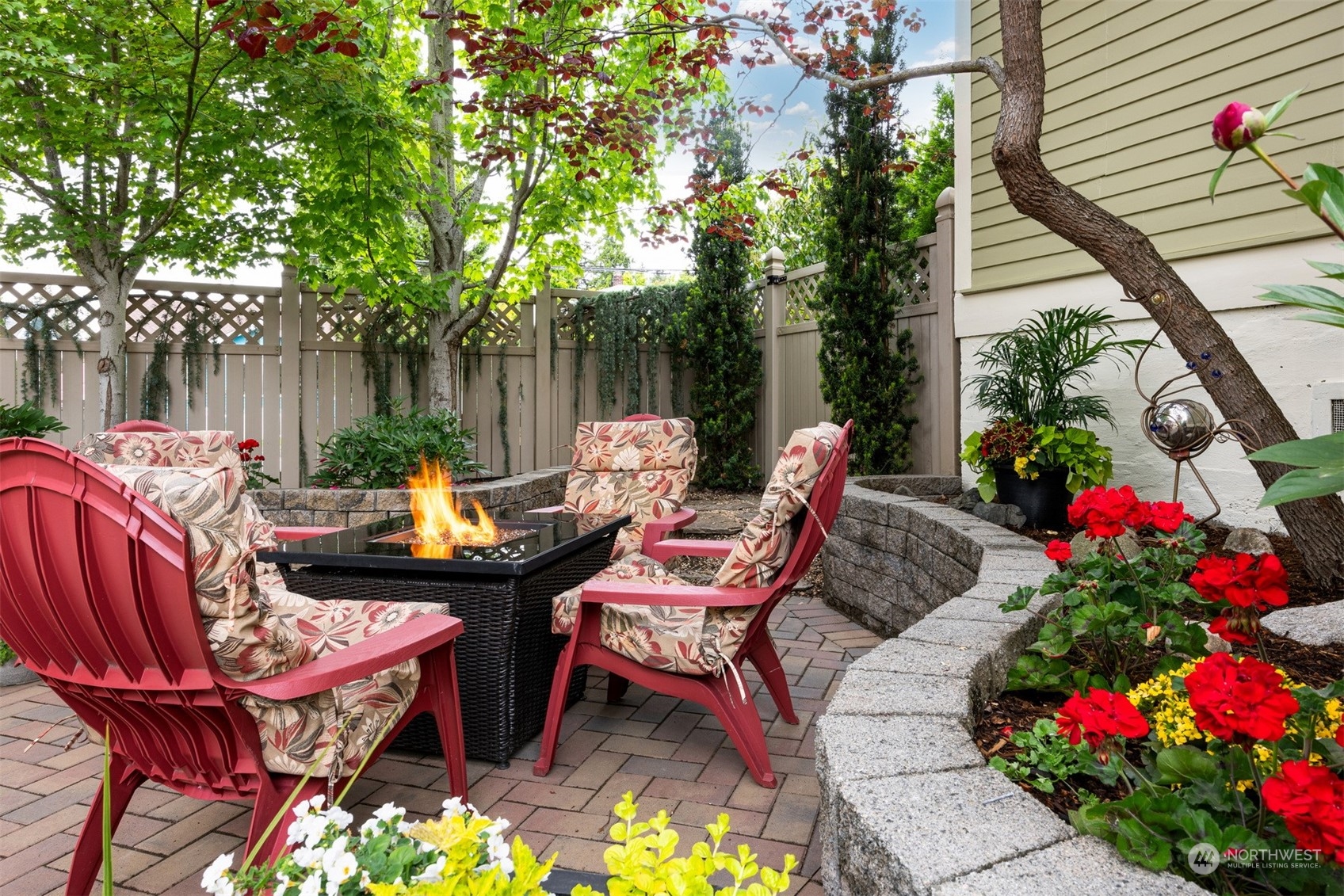 2829 Russell Street Bellingham, WA 98225 - Photo 5 of 40 Gallery Image 5