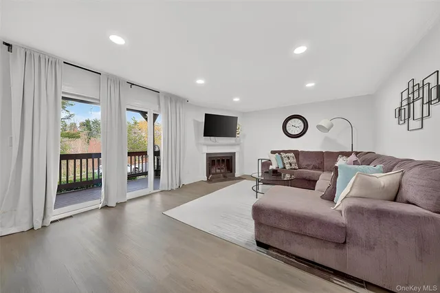 $3,200 | 201 Tamarack Lane, Brewster, NY 10509