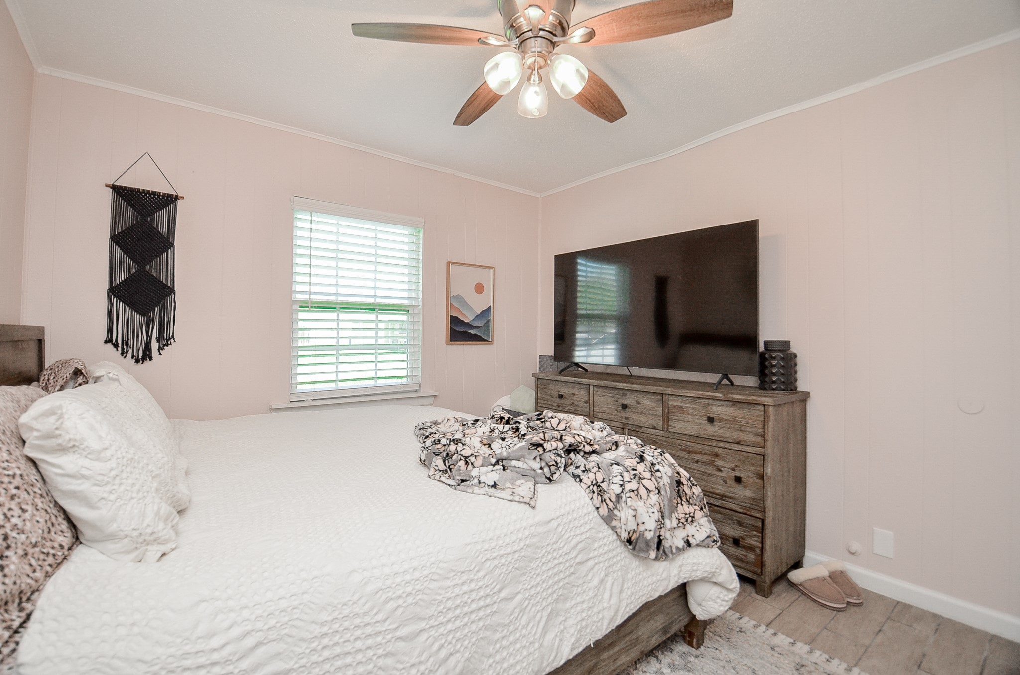 201 Inwood Lane Highlands, TX 77562 - Photo 18 of 31