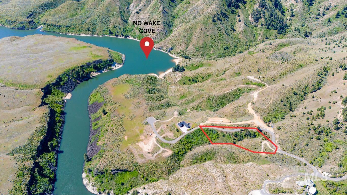 45 Robie Springs Road Boise, ID 83716 - Photo 2 of 11 View of property location featuring a large body of water and property boundaries highlighted