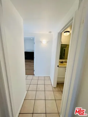 $5,000 | 221 South Gale Drive, Unit 401, Beverly Hills, CA 90211