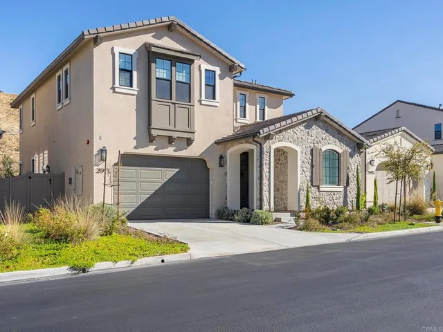 $1,299,000 | 2971 Rue De Latour, Vista, CA 92084