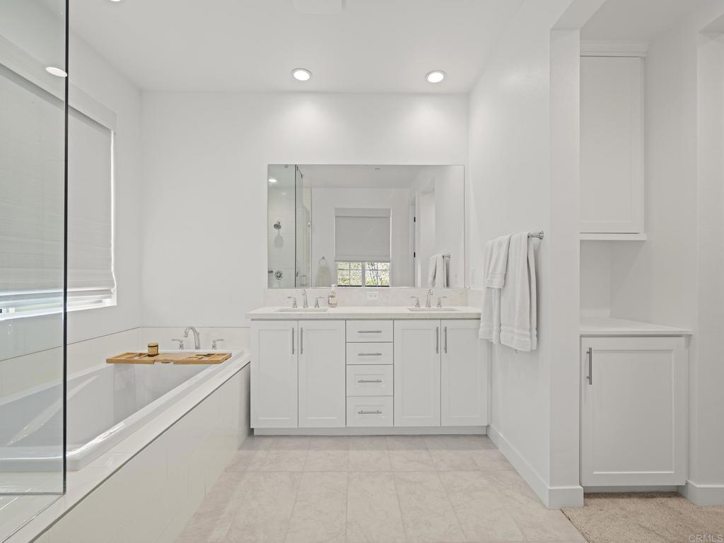 2971 Rue De Latour Vista, CA 92084 - Photo 21 of 39