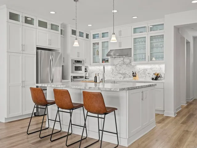 $1,299,000 | 2971 Rue De Latour, Vista, CA 92084