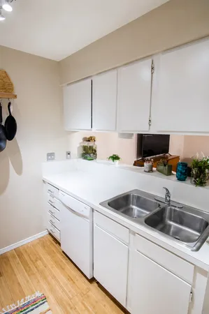 $1,225 | 202 East 45th Street, Unit 203, Austin, TX 78751