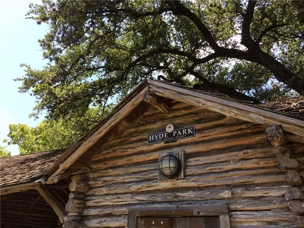 $1,225 | 202 East 45th Street, Unit 203, Austin, TX 78751