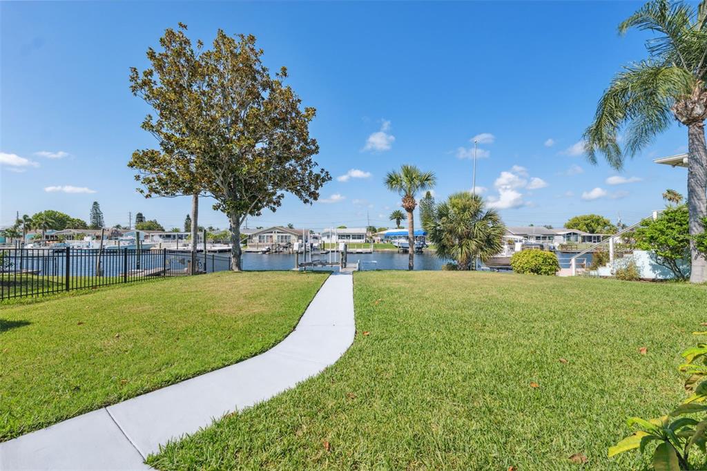 5348 Lawrence Lane New Port Richey, FL 34652 - Photo 18 of 24 Gallery Image 18