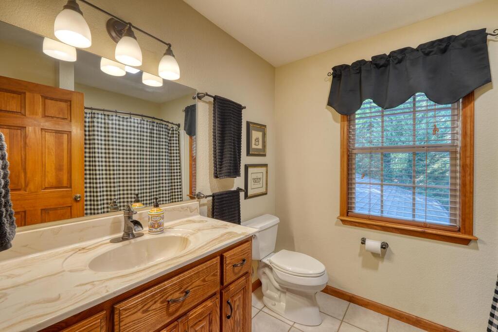 6132 Ruth Drive Young Harris, GA 30582 - Photo 27 of 52 Gallery Image 27