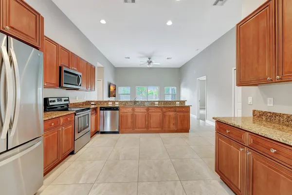 $3,100 | 348 Southwest Millard Drive, Port St. Lucie, FL 34953